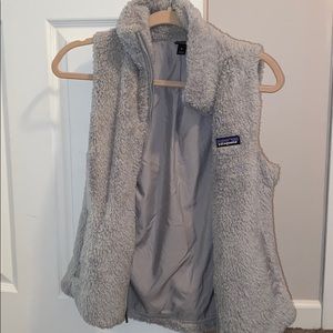 grey Patagonia vest!